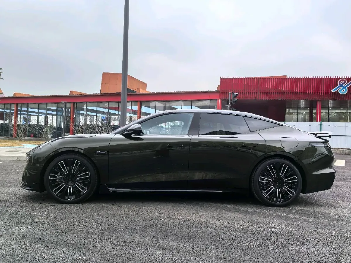 2025 LYNK&CO 10 EM-P 1.5T 163HP L4 3DHT PHEV,autocango,china used car exporter,china ev exporter,chinese used car exporter,chinese used ev exporter