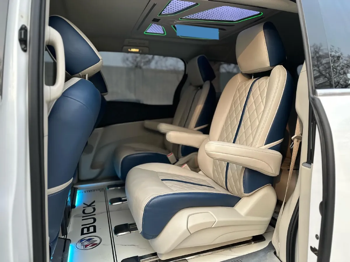 2023 Buick GL8 2.0T 237HP L4 9AT,autocango,china used car exporter,china ev exporter,chinese used car exporter,chinese used ev exporter