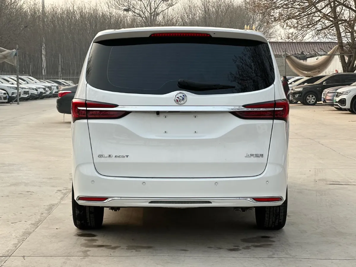 2023 Buick GL8 2.0T 237HP L4 9AT,autocango,china used car exporter,china ev exporter,chinese used car exporter,chinese used ev exporter