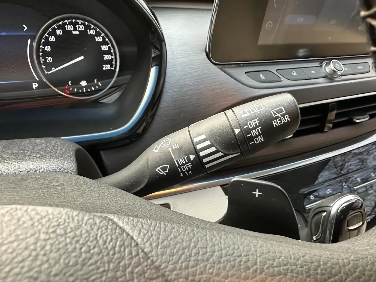 2023 Buick GL8 2.0T 237HP L4 9AT,autocango,china used car exporter,china ev exporter,chinese used car exporter,chinese used ev exporter