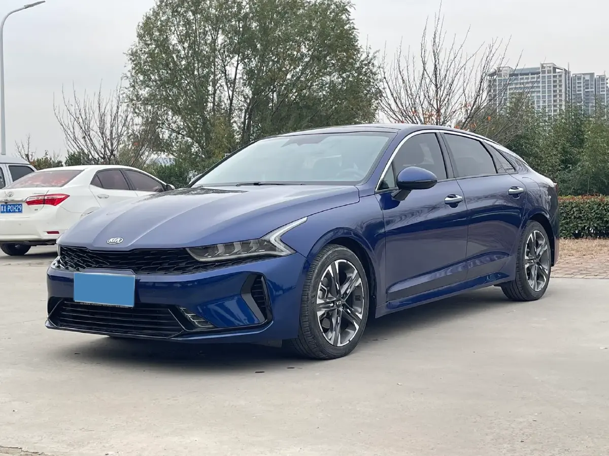 2020 Kia K5 1.5T 170HP L4 7DCT