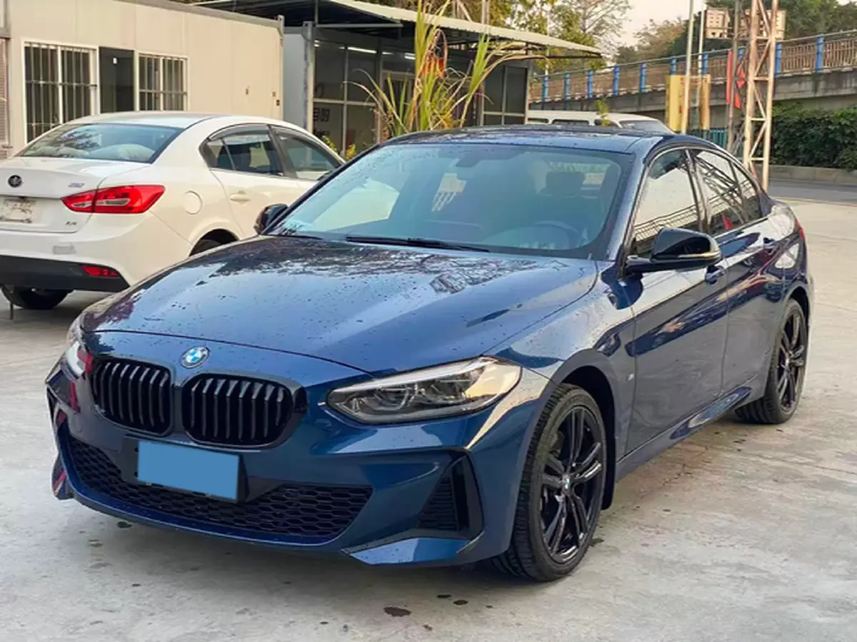 2022 BMW 1 Series 2.0T 192HP L4 7DCT