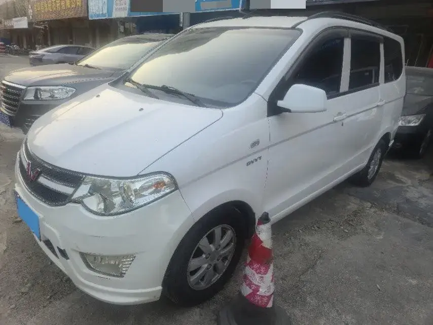 2016 WuLing HongGuang 1.5L 112HP L4 5MT