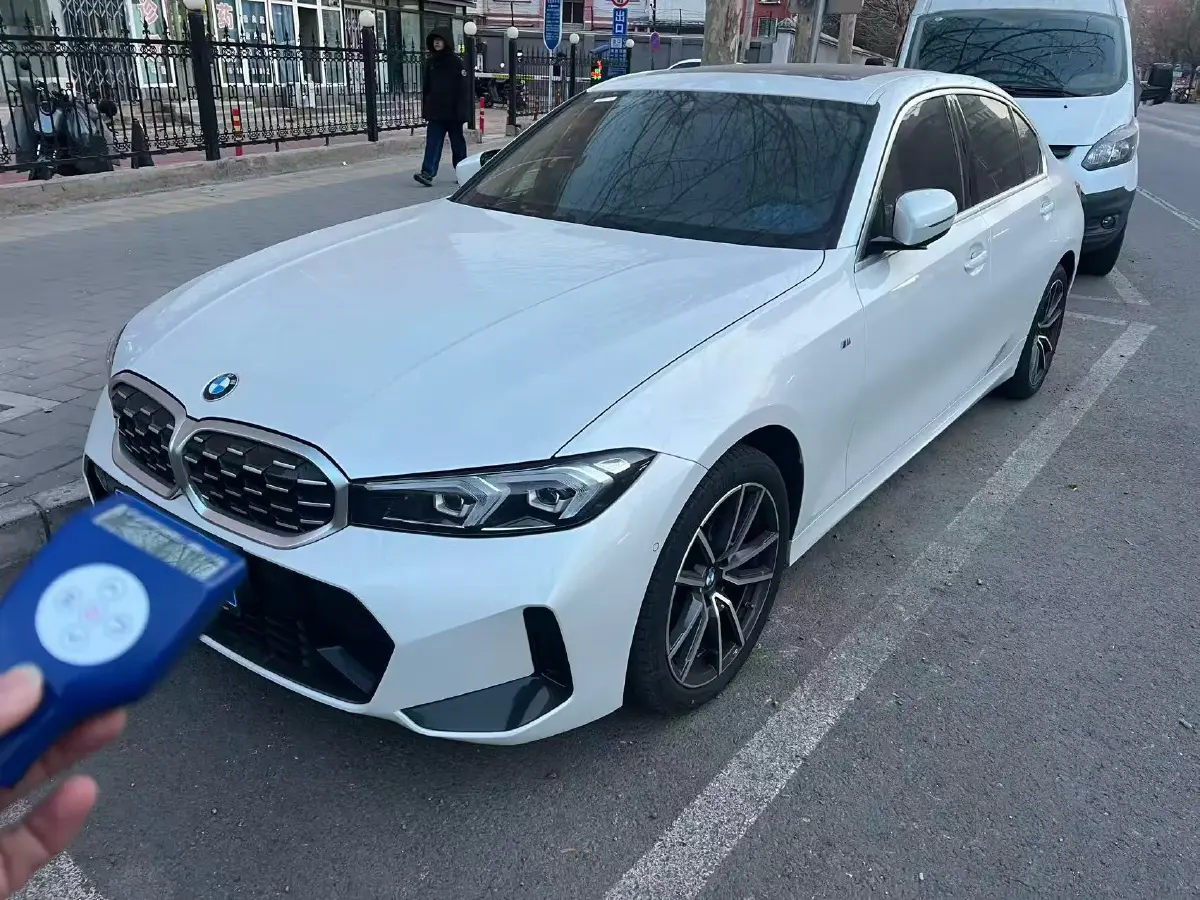 2023 BMW 3 Series 2.0T 184HP L4 8AT