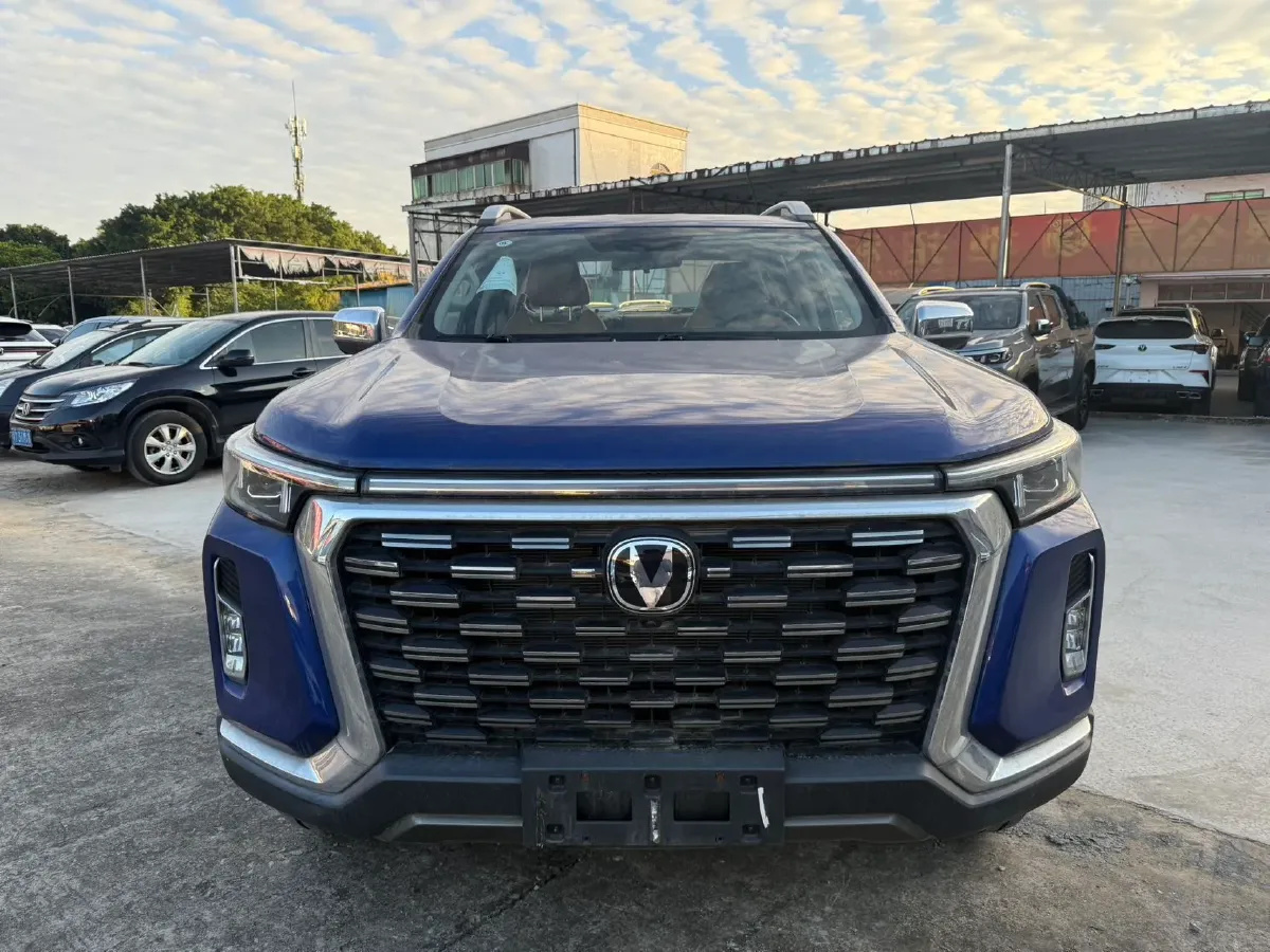 2023 ChangAn LanTuoZhe 2.0T 233HP L4 8AT,autocango,china used car exporter,china ev exporter,chinese used car exporter,chinese used ev exporter