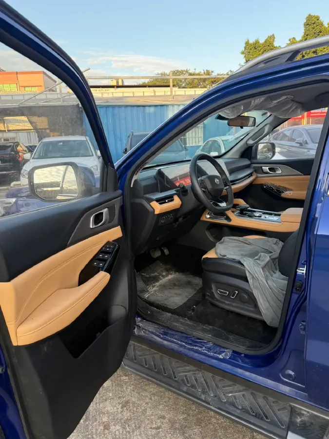 2023 ChangAn LanTuoZhe 2.0T 233HP L4 8AT,autocango,china used car exporter,china ev exporter,chinese used car exporter,chinese used ev exporter