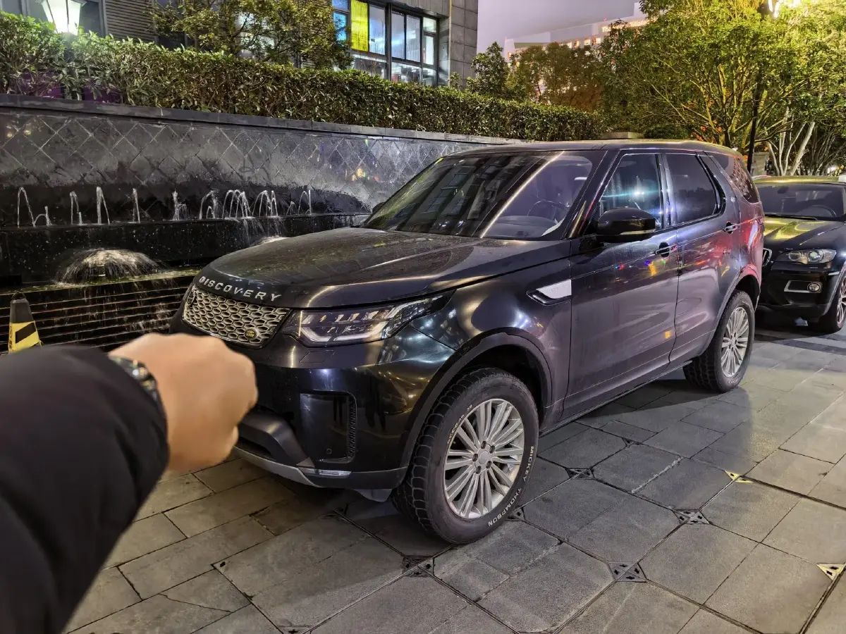 2018 Land Rover Discovery 3.0T 340HP V6 8AT