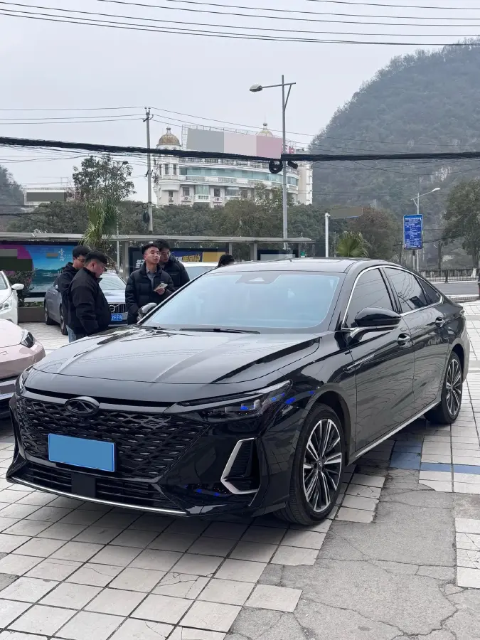 2025 Chery Arrizo 8 1.6T 197HP L4 7DCT