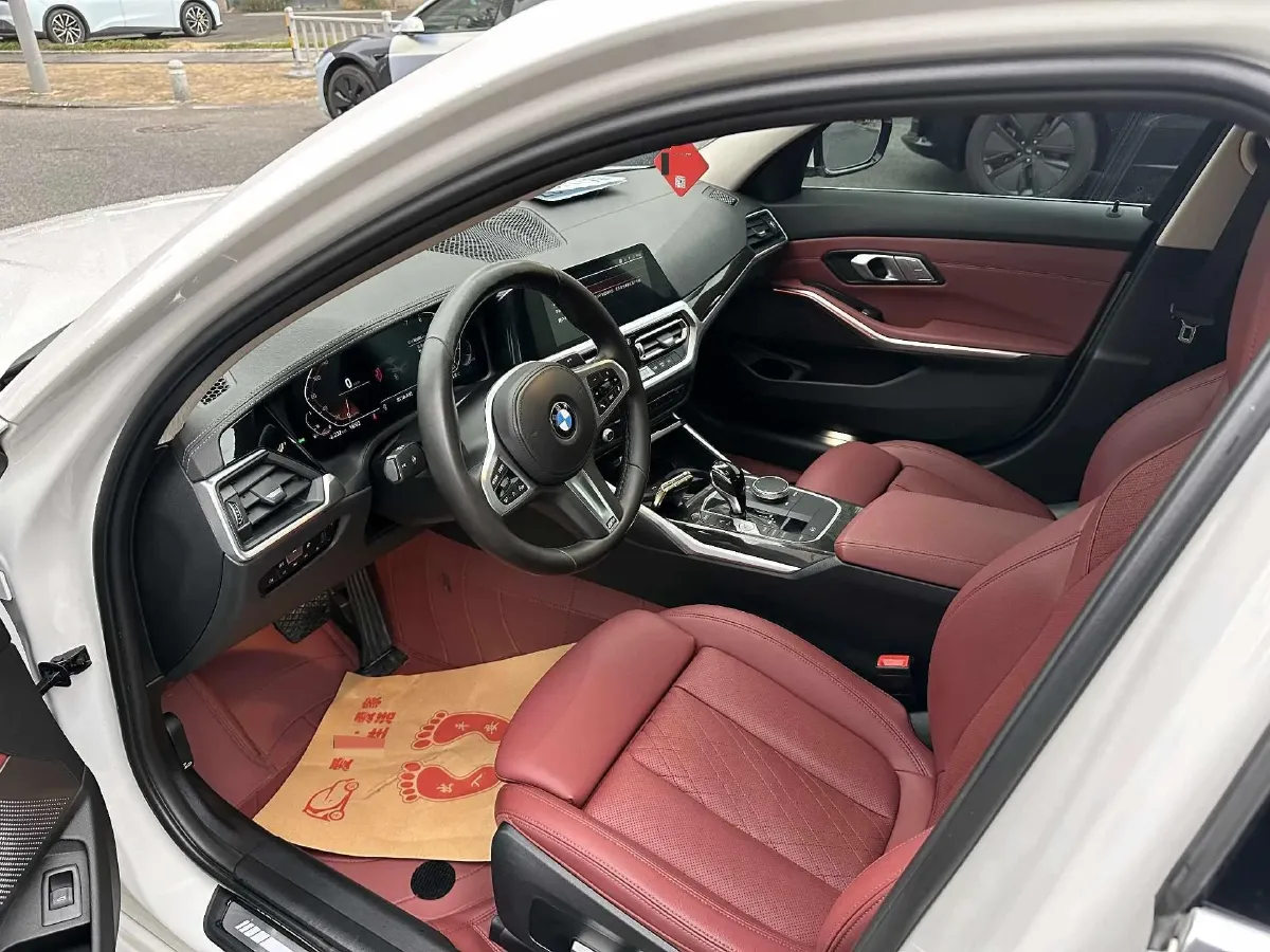 2022 BMW 3 Series 2.0T 184HP L4 8AT,autocango,china used car exporter,china ev exporter,chinese used car exporter,chinese used ev exporter