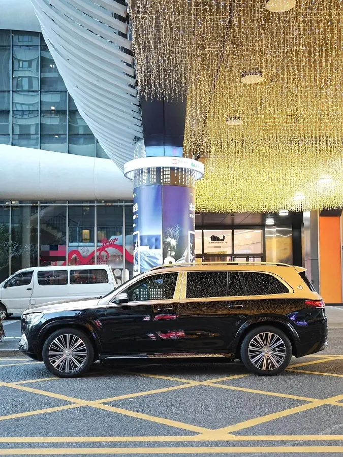 2021 Mansory V Class 2.0T 211HP L4 9AT,autocango,china used car exporter,china ev exporter,chinese used car exporter,chinese used ev exporter