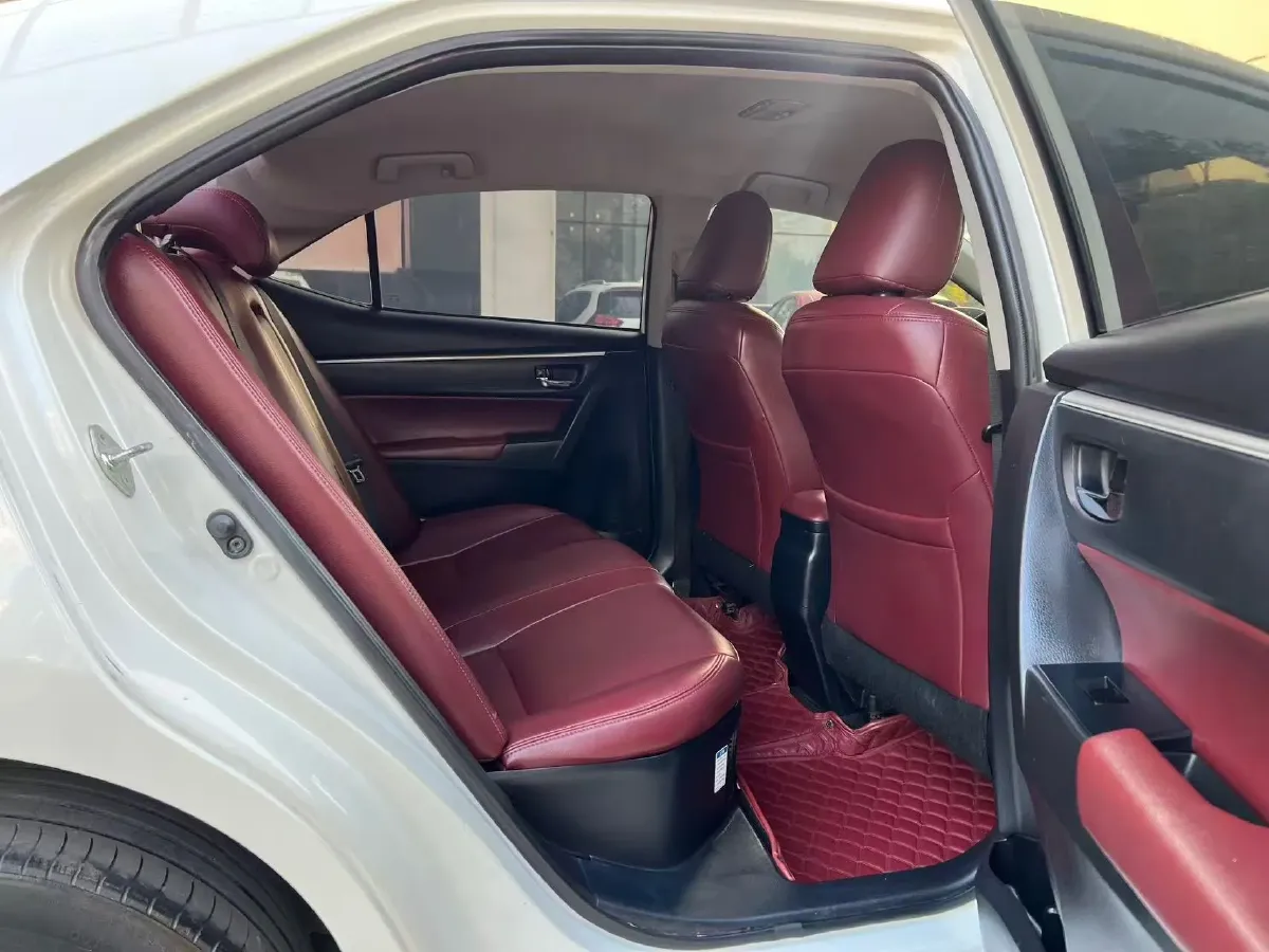 2019 Toyota Corolla Hybird E+ 1.8L 99HP L4 E-CVT PHEV 10.5KWH,autocango,china used car exporter,china ev exporter,chinese used car exporter,chinese used ev exporter