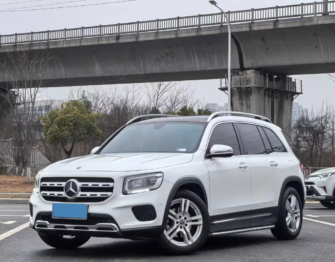 2021 Mercedes-Benz GLB Class 1.3T 136HP L4 7DCT