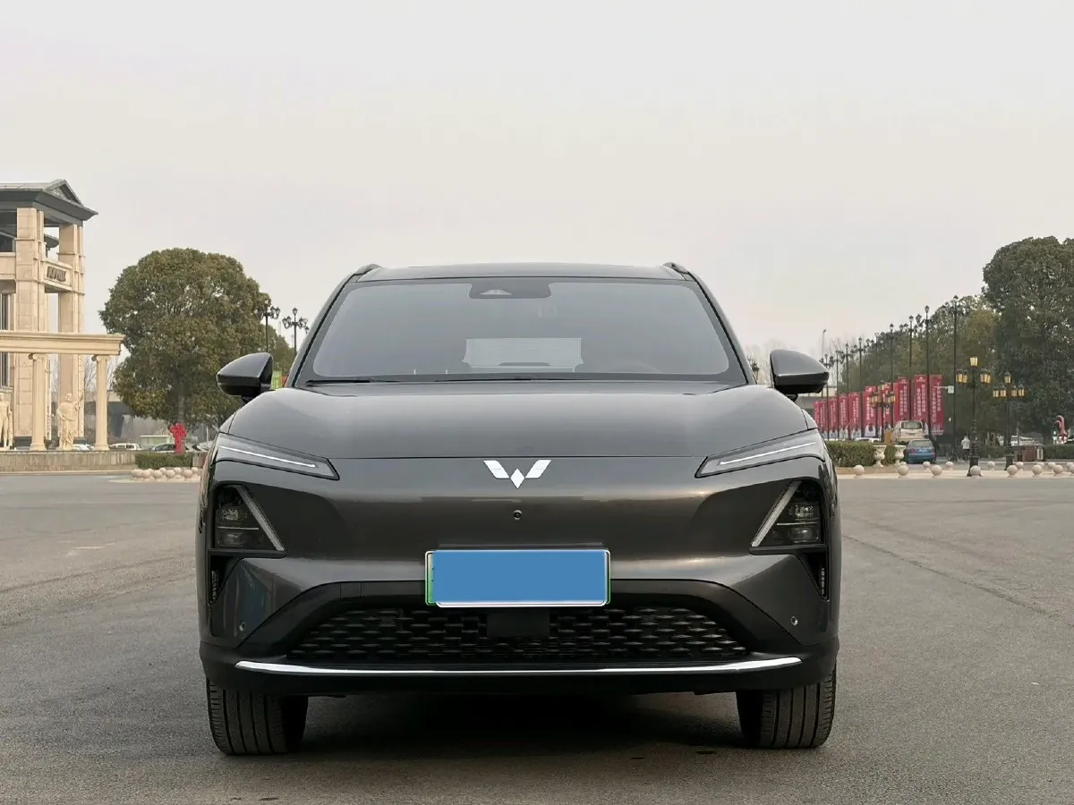 2024 WuLing XingGuangS BEV 60KWH,autocango,china used car exporter,china ev exporter,chinese used car exporter,chinese used ev exporter