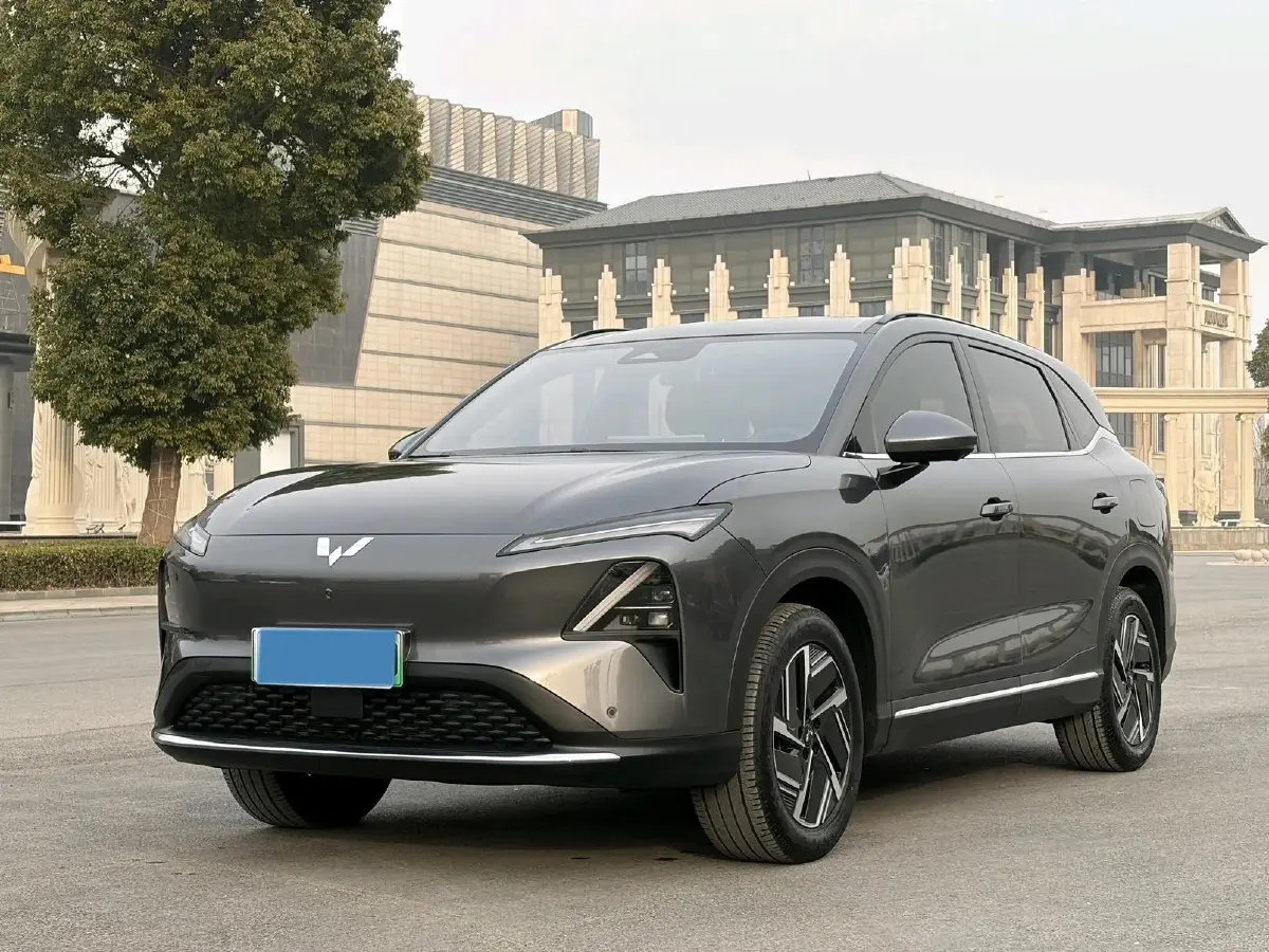 2024 WuLing XingGuangS BEV 60KWH