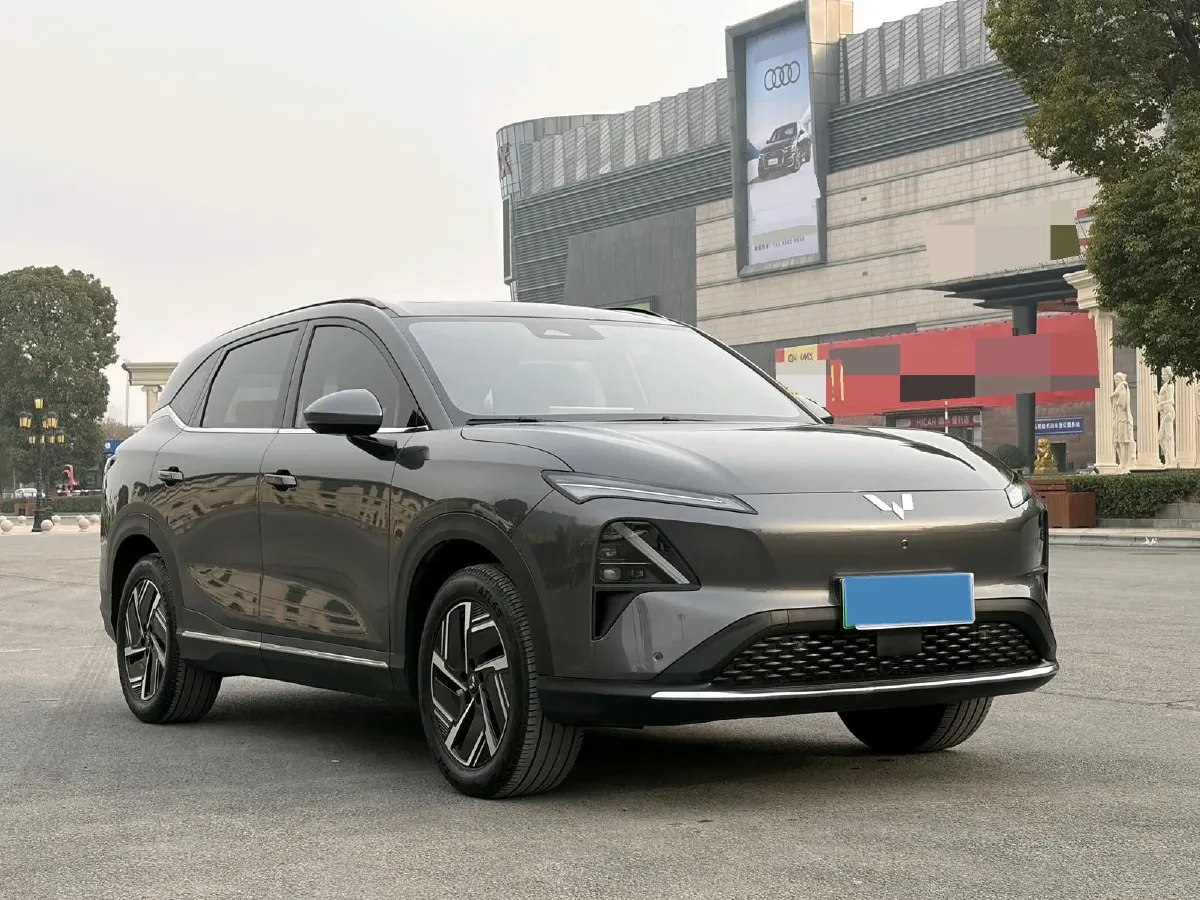 2024 WuLing XingGuangS BEV 60KWH,autocango,china used car exporter,china ev exporter,chinese used car exporter,chinese used ev exporter