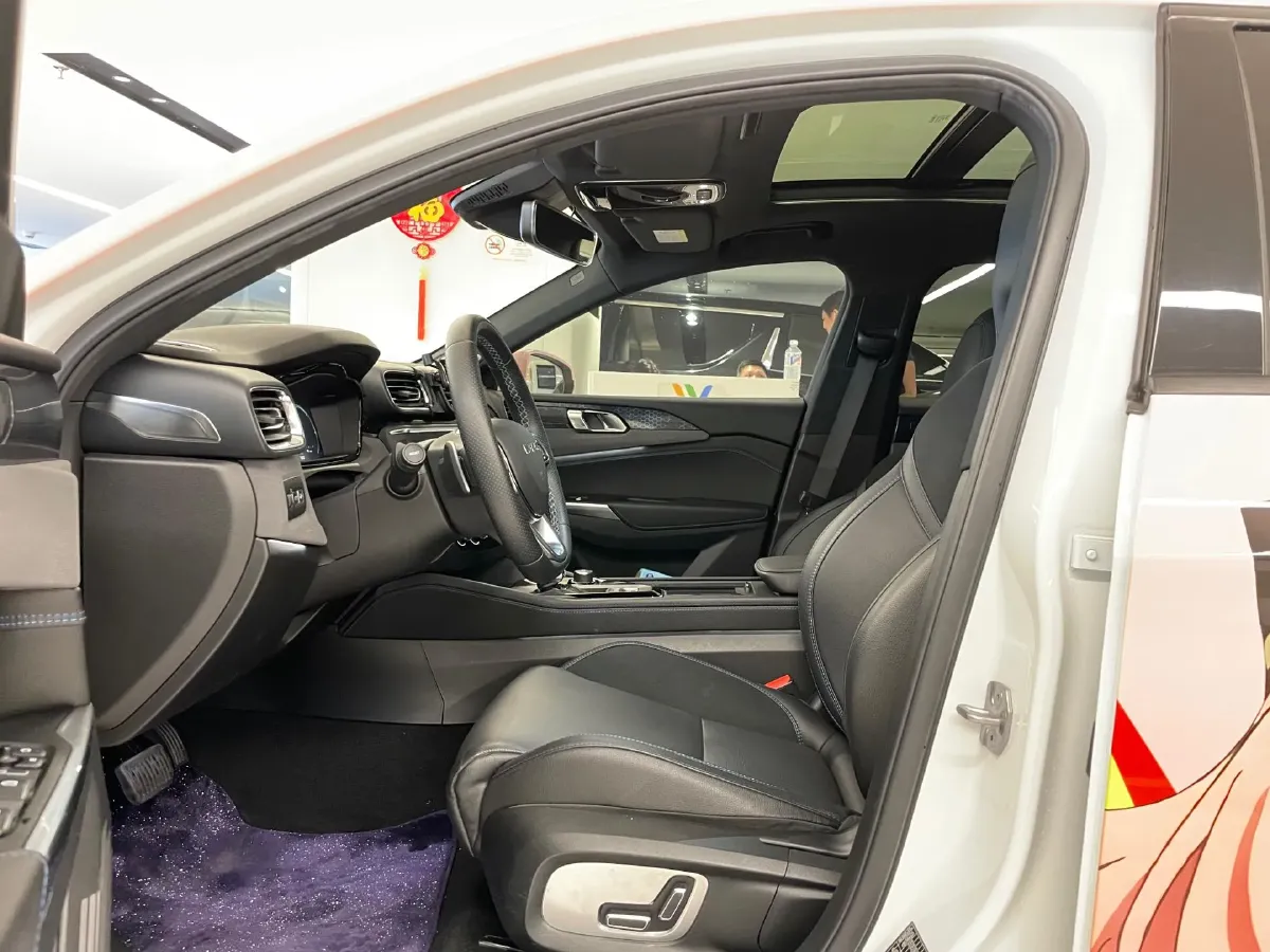 2021 LYNK&CO 03 New Energy 1.5T 180HP L3 7DCT PHEV 9.4KWH,autocango,china used car exporter,china ev exporter,chinese used car exporter,chinese used ev exporter