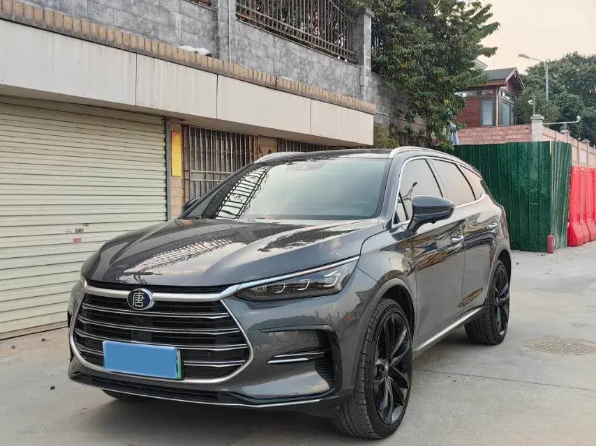 2021 BYD Tang 2.0T 192HP L4 6DCT PHEV 22.3KWH