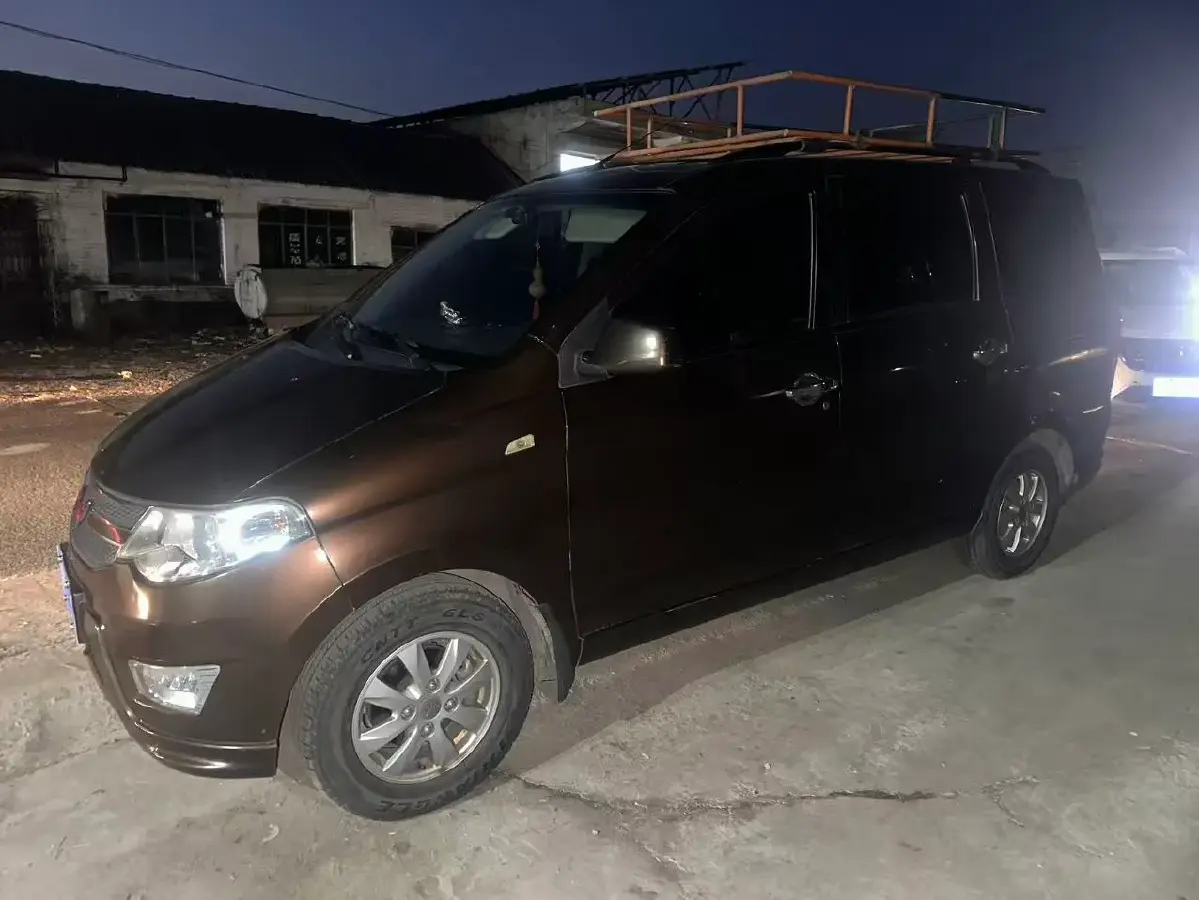 2018 WuLing HongGuang 1.5L 105HP L4 5MT