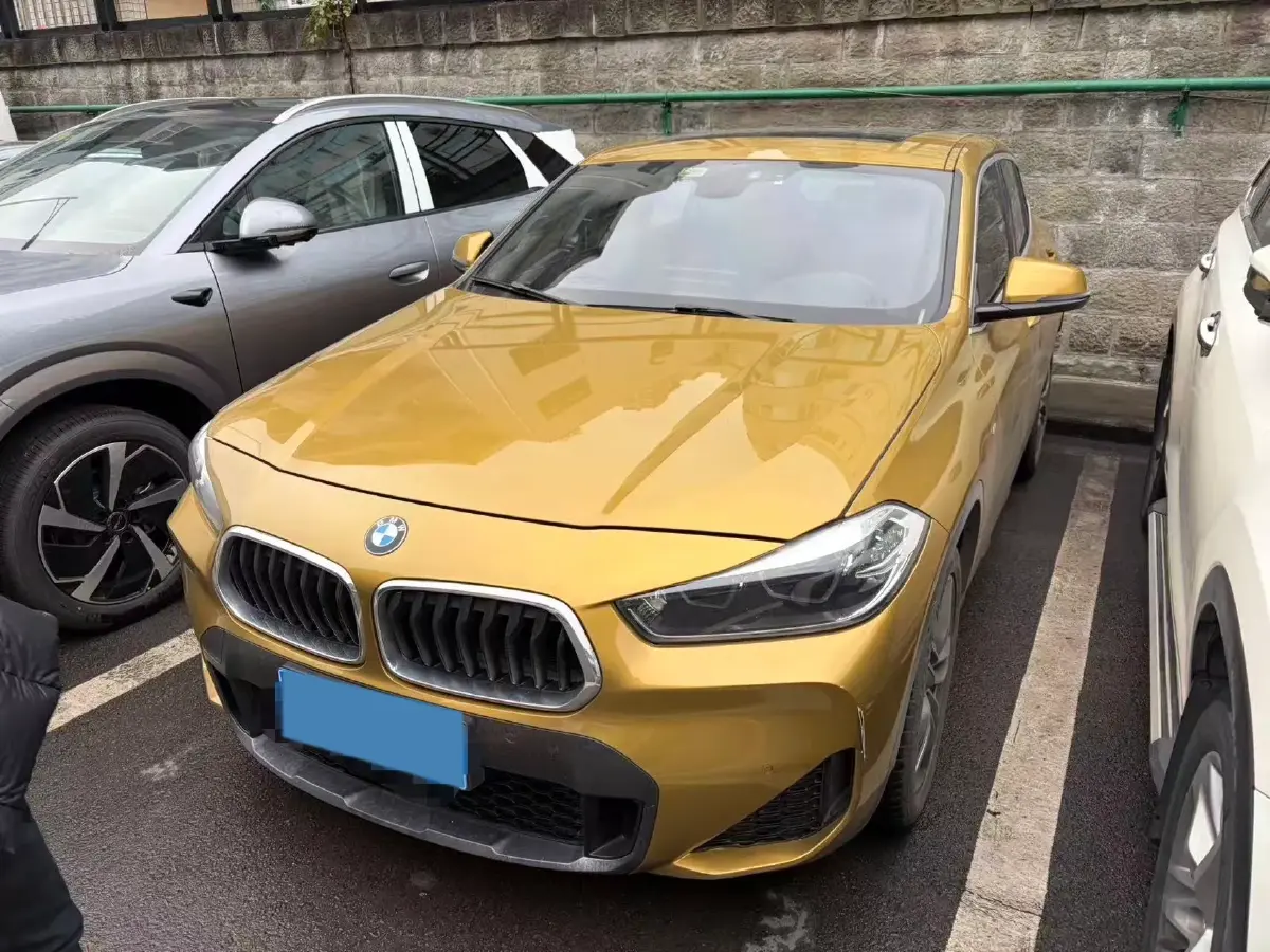 2021 BMW X2 2.0T 192HP L4 7DCT