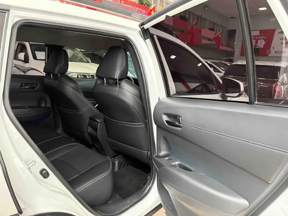 2024 Toyota Frontlander 2.0L 171HP L4 CVT,autocango,china used car exporter,china ev exporter,chinese used car exporter,chinese used ev exporter