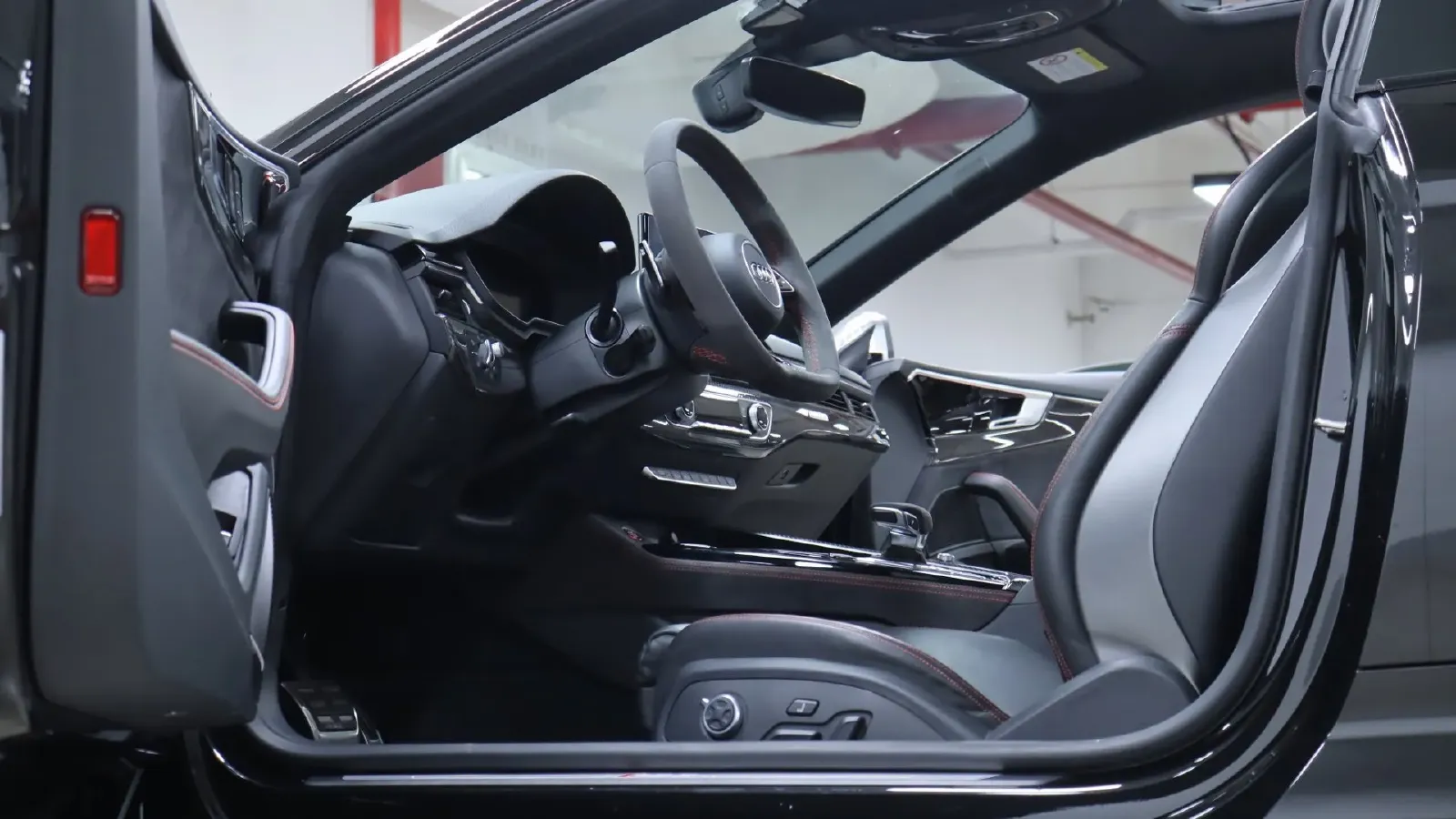 2022 Audi RS 5 2.9T 450HP V6 8AT,autocango,china used car exporter,china ev exporter,chinese used car exporter,chinese used ev exporter