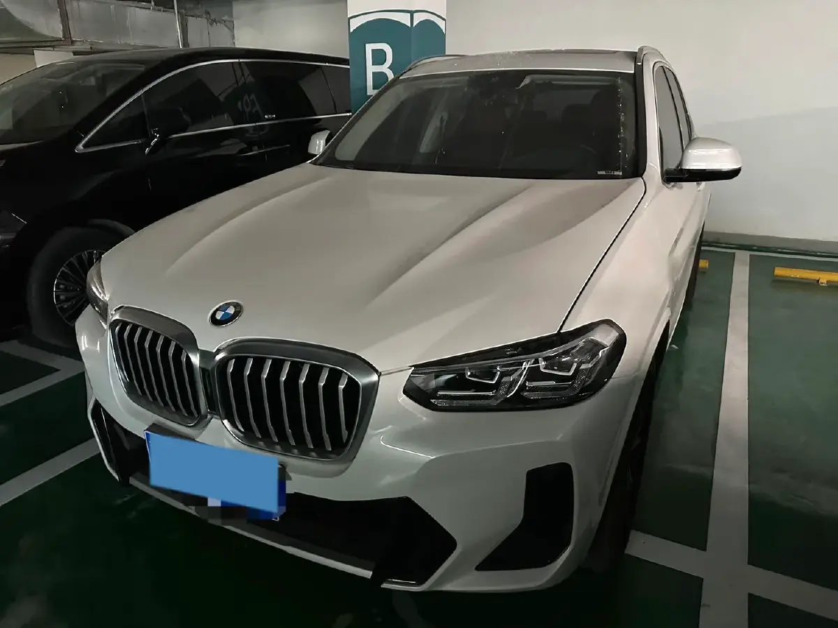 2022 BMW X3 2.0T 184HP L4 8AT
