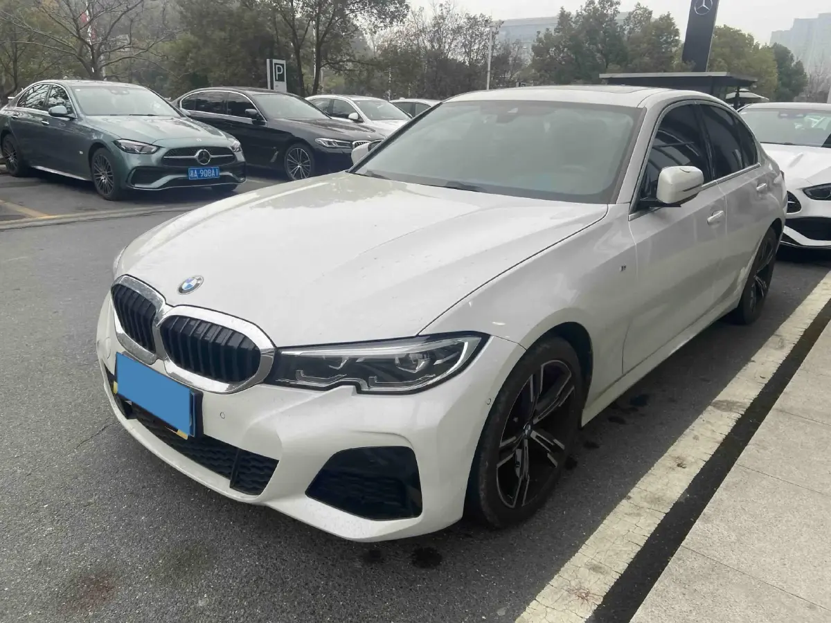 2021 BMW 3 Series 2.0T 184HP L4 8AT