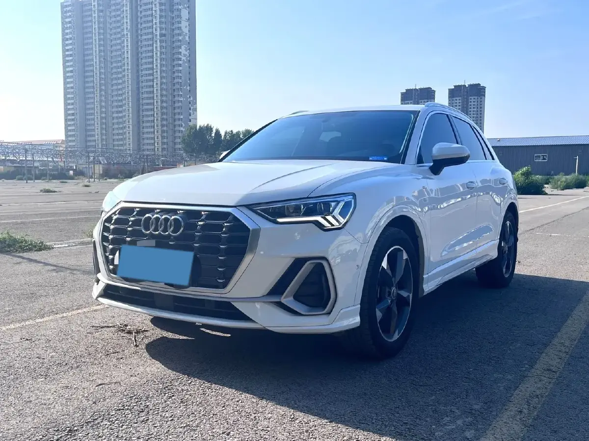 2022 Audi Q3 1.4T 150HP L4 7DCT