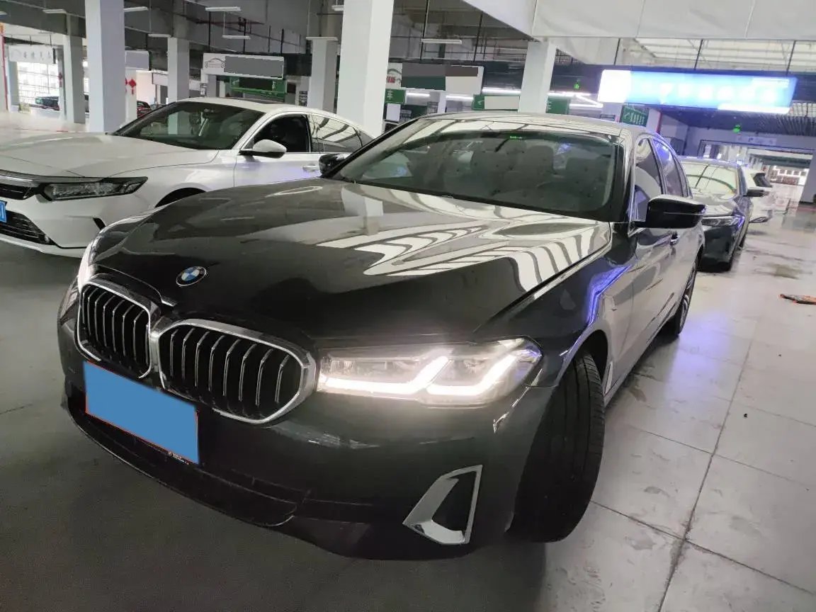 2021 BMW 5 Series 2.0T 252HP L4 8AT
