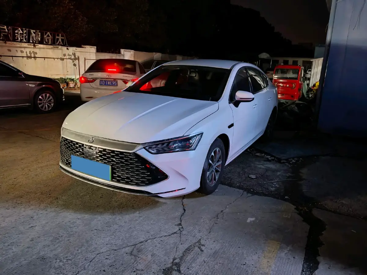 2023 BYD Qin Plus 1.5L 110HP L4 E-CVT PHEV 8.32KWH