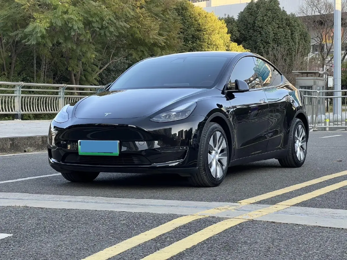 2021 Tesla Model Y BEV 60KWH