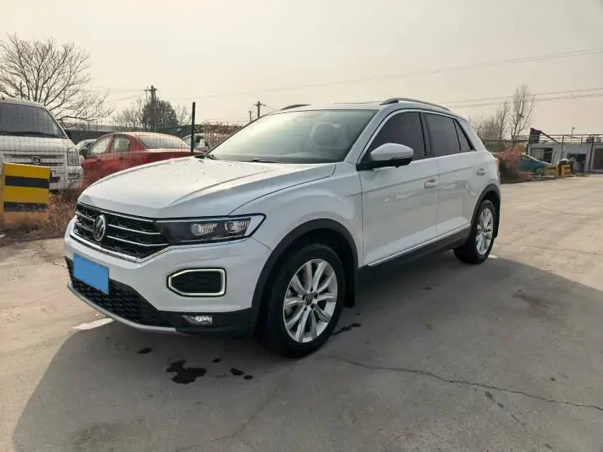 2021 Volkswagen T-Roc 1.4T 150HP L4 7DCT