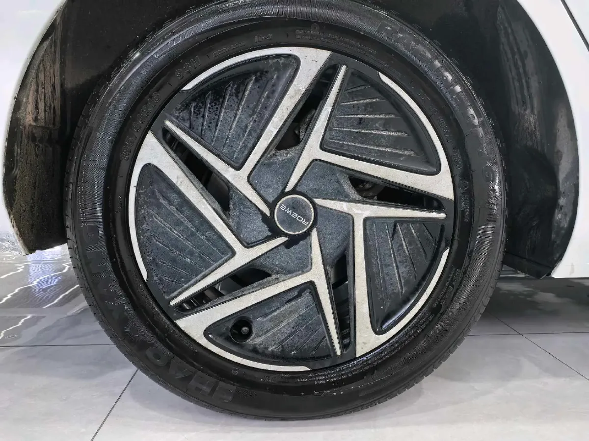 2025 Roewe D6 BEV,autocango,china used car exporter,china ev exporter,chinese used car exporter,chinese used ev exporter