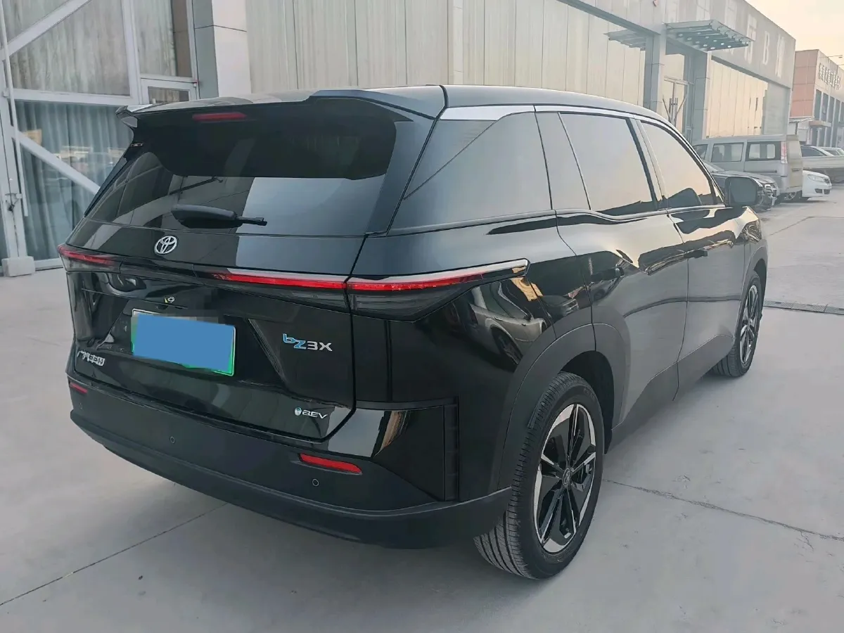 2025 Toyota BZ3X BEV 58.37KWH,autocango,china used car exporter,china ev exporter,chinese used car exporter,chinese used ev exporter