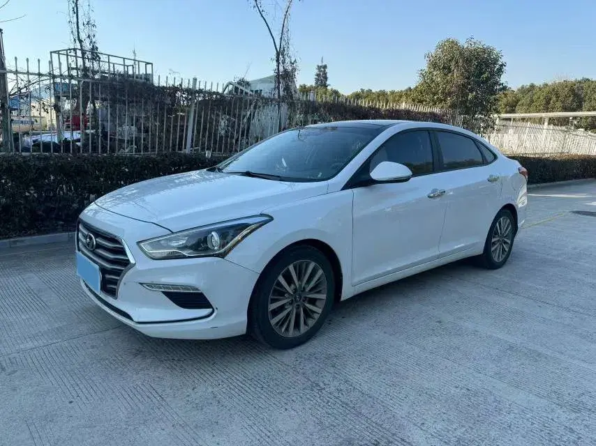 2019 Hyundai Mistra 1.8L 143HP L4 6AT