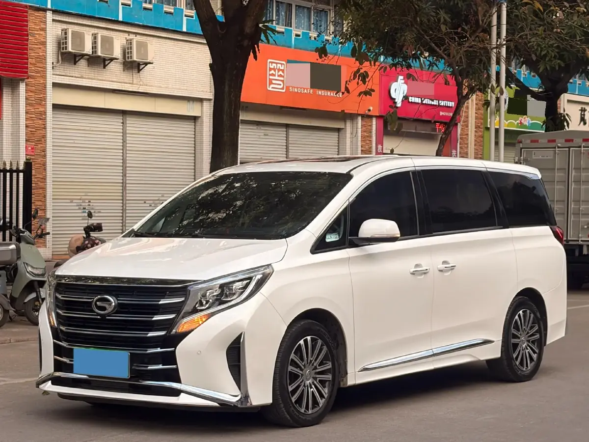 2021 GAC Trumpchi M8 2.0T 252HP L4 8AT