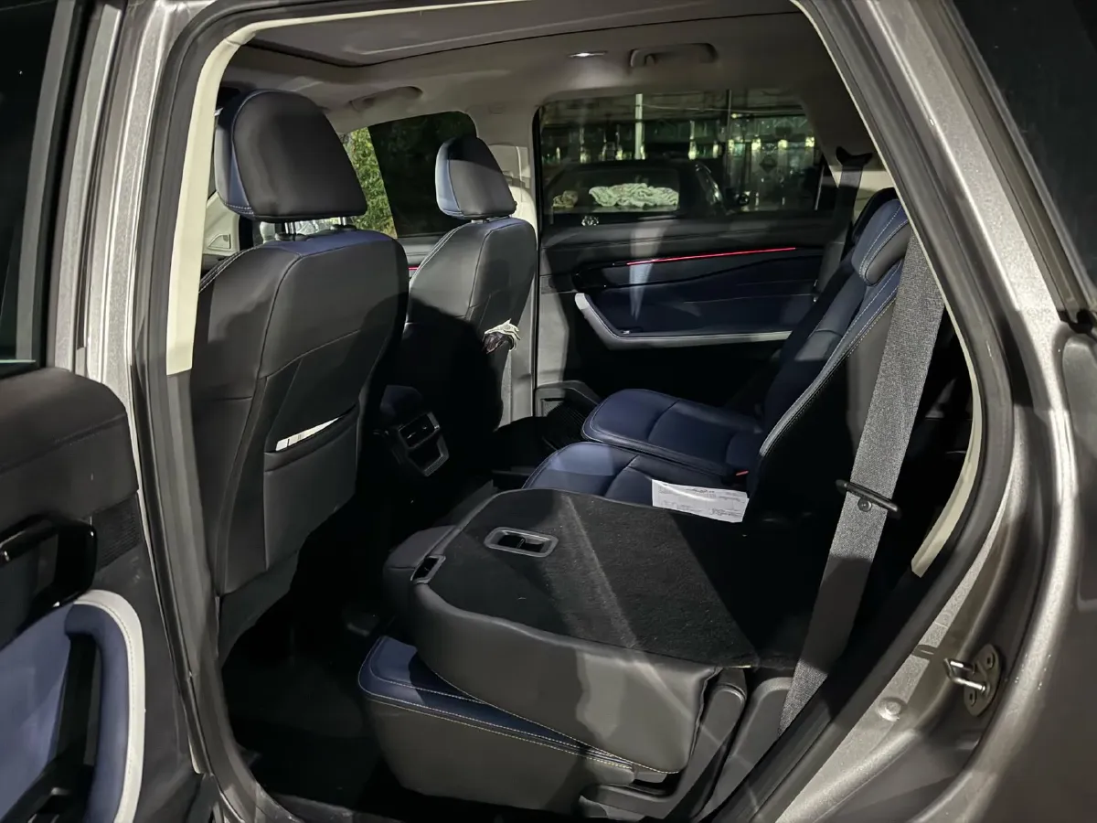 2023 Livan 9 BEV 66.57KWH,autocango,china used car exporter,china ev exporter,chinese used car exporter,chinese used ev exporter