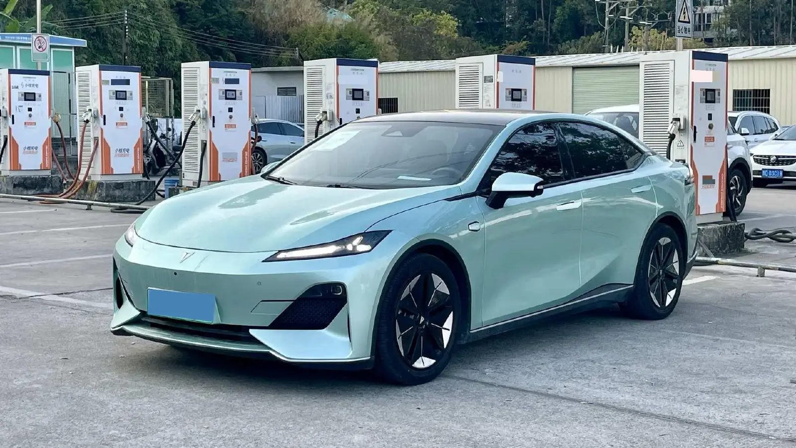 2022 DongFeng Forthing LingZhi EV BEV 68.4KWH