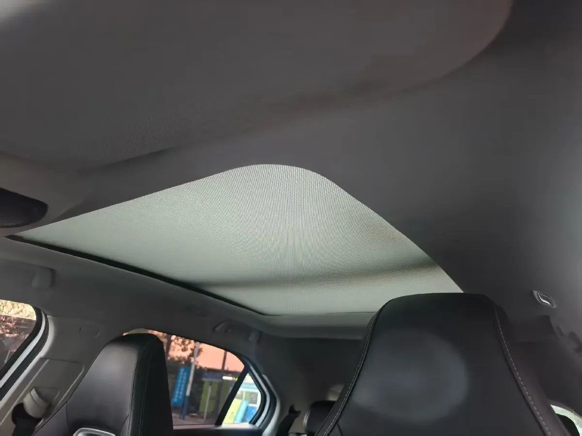 2022 Venucia Grand V 1.5T 190HP L4 7DCT,autocango,china used car exporter,china ev exporter,chinese used car exporter,chinese used ev exporter