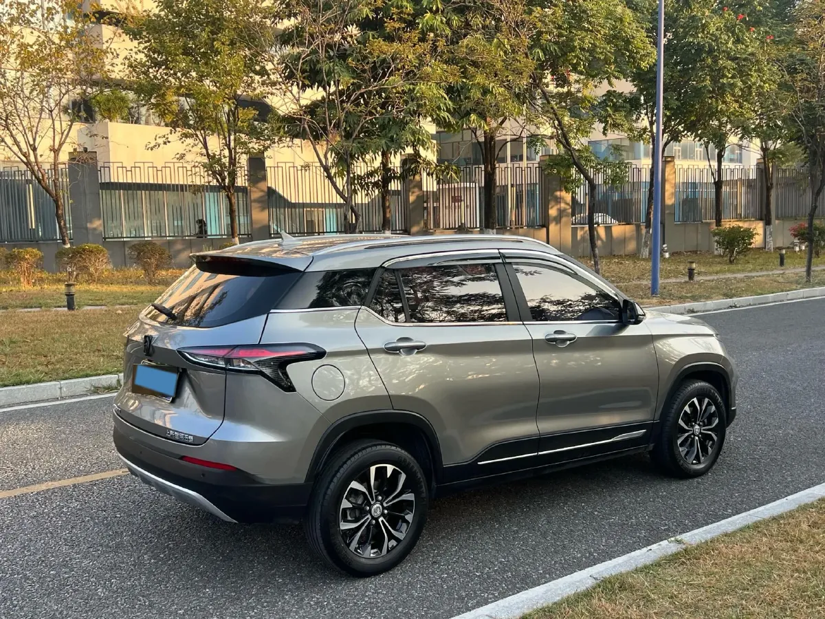 2019 Geely Emgrand GS 1.8L 133HP L4 6MT,autocango,china used car exporter,china ev exporter,chinese used car exporter,chinese used ev exporter