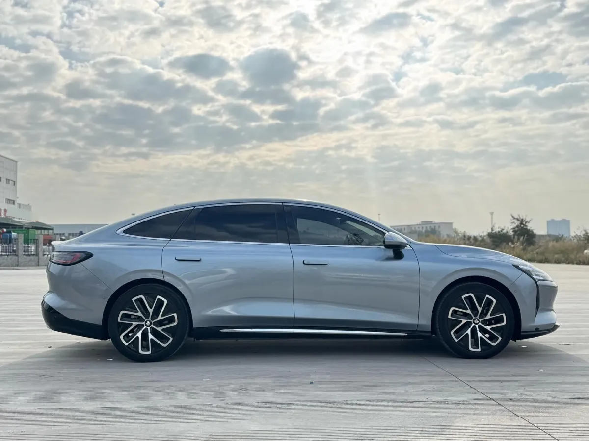 2025 BaoJun XiangJing BEV,autocango,china used car exporter,china ev exporter,chinese used car exporter,chinese used ev exporter