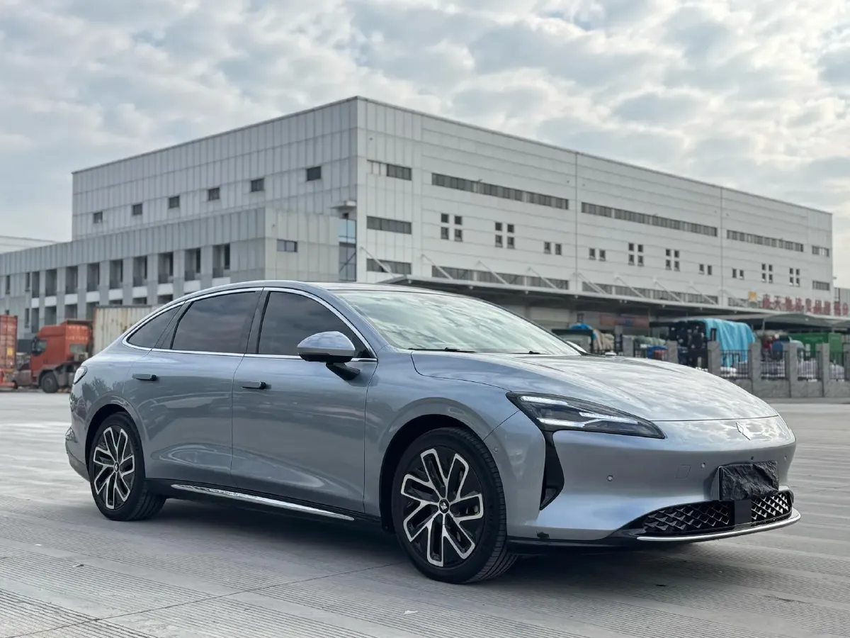 2025 BaoJun XiangJing BEV,autocango,china used car exporter,china ev exporter,chinese used car exporter,chinese used ev exporter