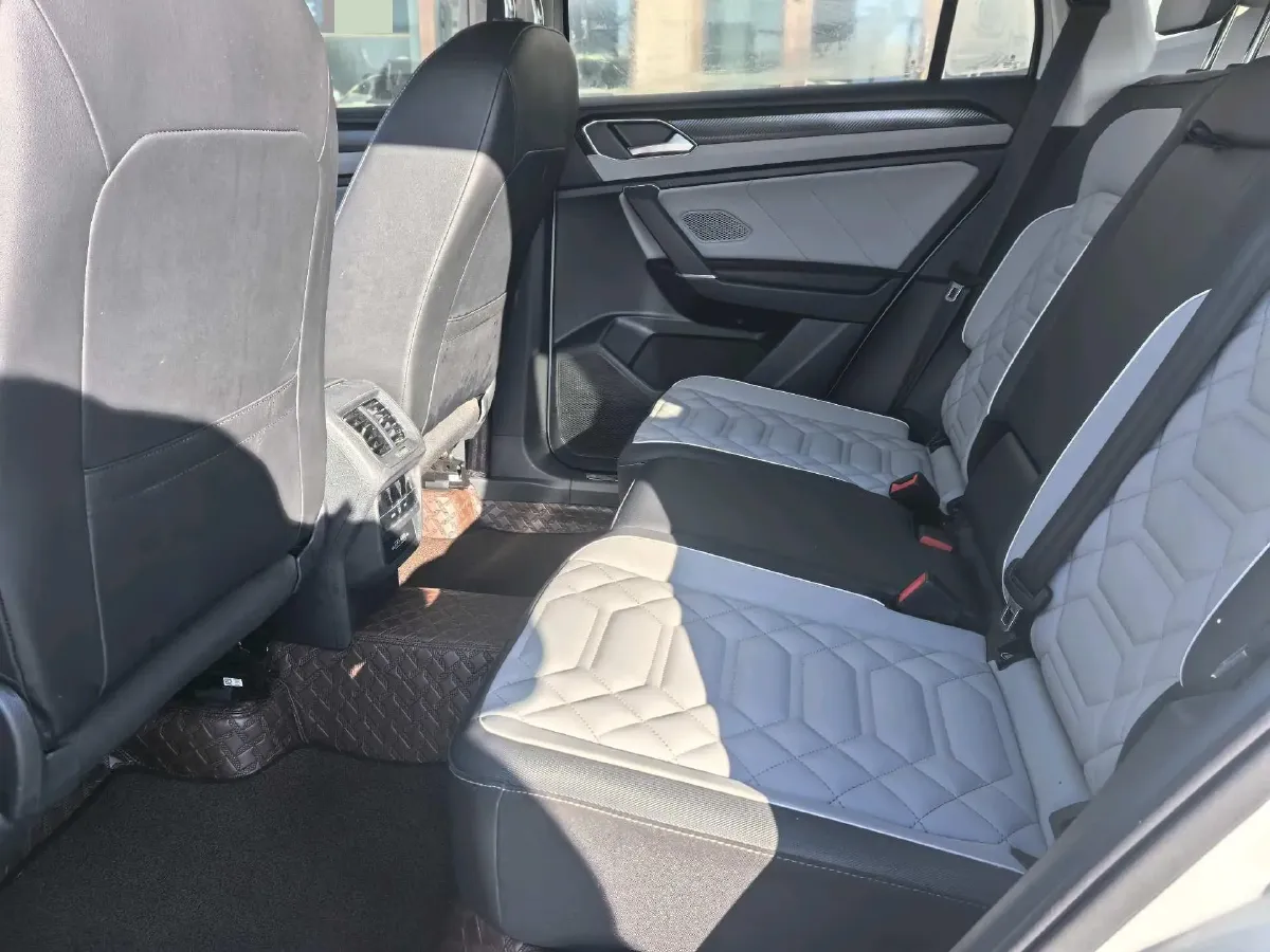 2023 Volkswagen Tayron 1.5T 160HP L4 7DCT,autocango,china used car exporter,china ev exporter,chinese used car exporter,chinese used ev exporter