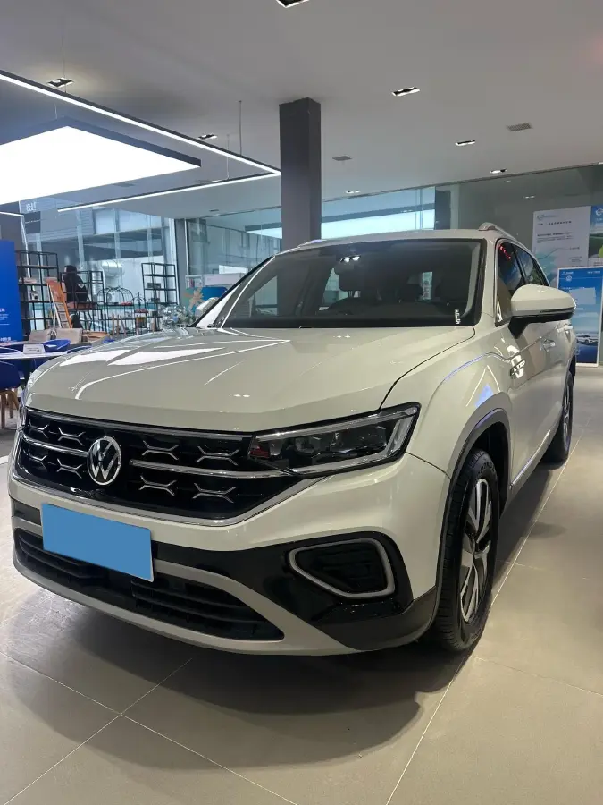 2023 Volkswagen Tayron 1.5T 160HP L4 7DCT