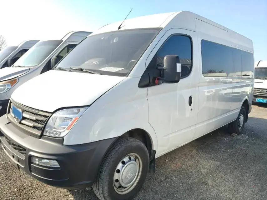 2018 MAXUS XinTu V80 2.5T 136HP L4 6MT
