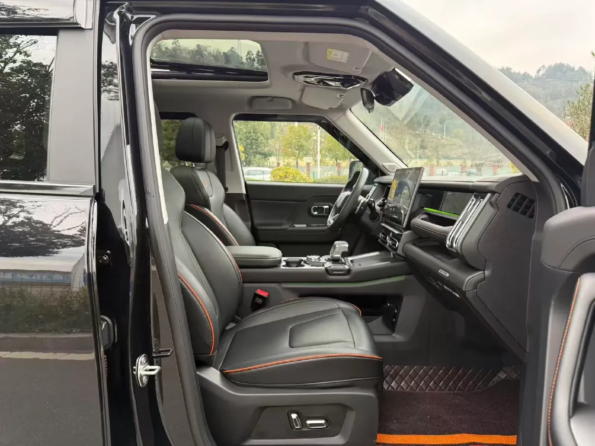 2025 Jetour Freeman 1.5T 184HP L4 7DCT,autocango,china used car exporter,china ev exporter,chinese used car exporter,chinese used ev exporter