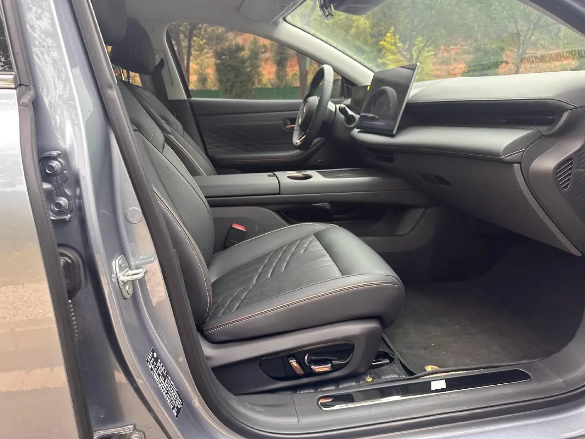 2025 BaoJun XiangJing BEV,autocango,china used car exporter,china ev exporter,chinese used car exporter,chinese used ev exporter