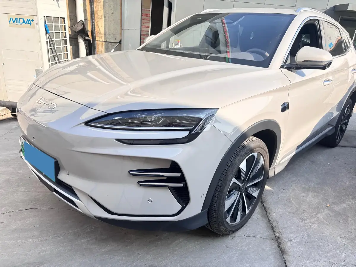 2025 BYD Song Plus BEV 71.8KWH