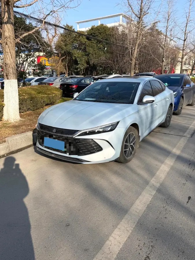 2024 BYD QinL 1.5L 101HP L4 E-CVT PHEV 15.87KWH