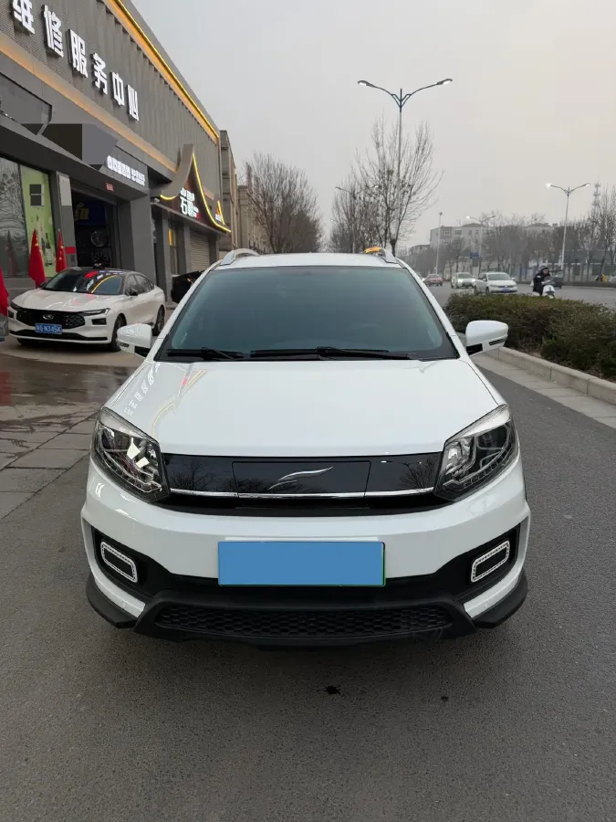 2022 DongFeng Fengon Fengon 500 1.5L 116HP L4 CVT,autocango,china used car exporter,china ev exporter,chinese used car exporter,chinese used ev exporter